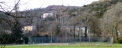 Laroque-des-arcs - Courts de tennis